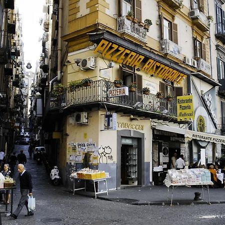 Appartamento A Casa di Marilù Napoli Esterno foto